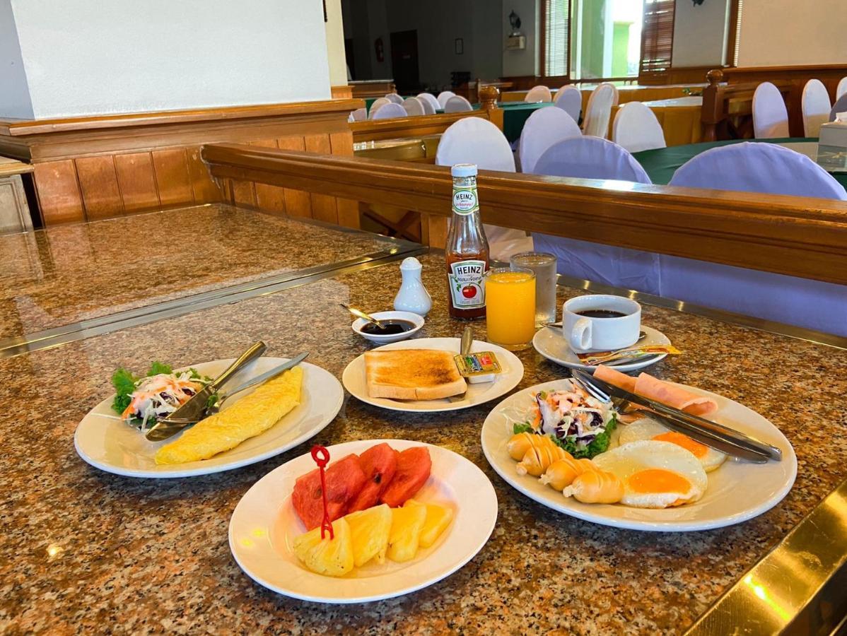 K Park Grand Hotel Surat Thani Exterior foto