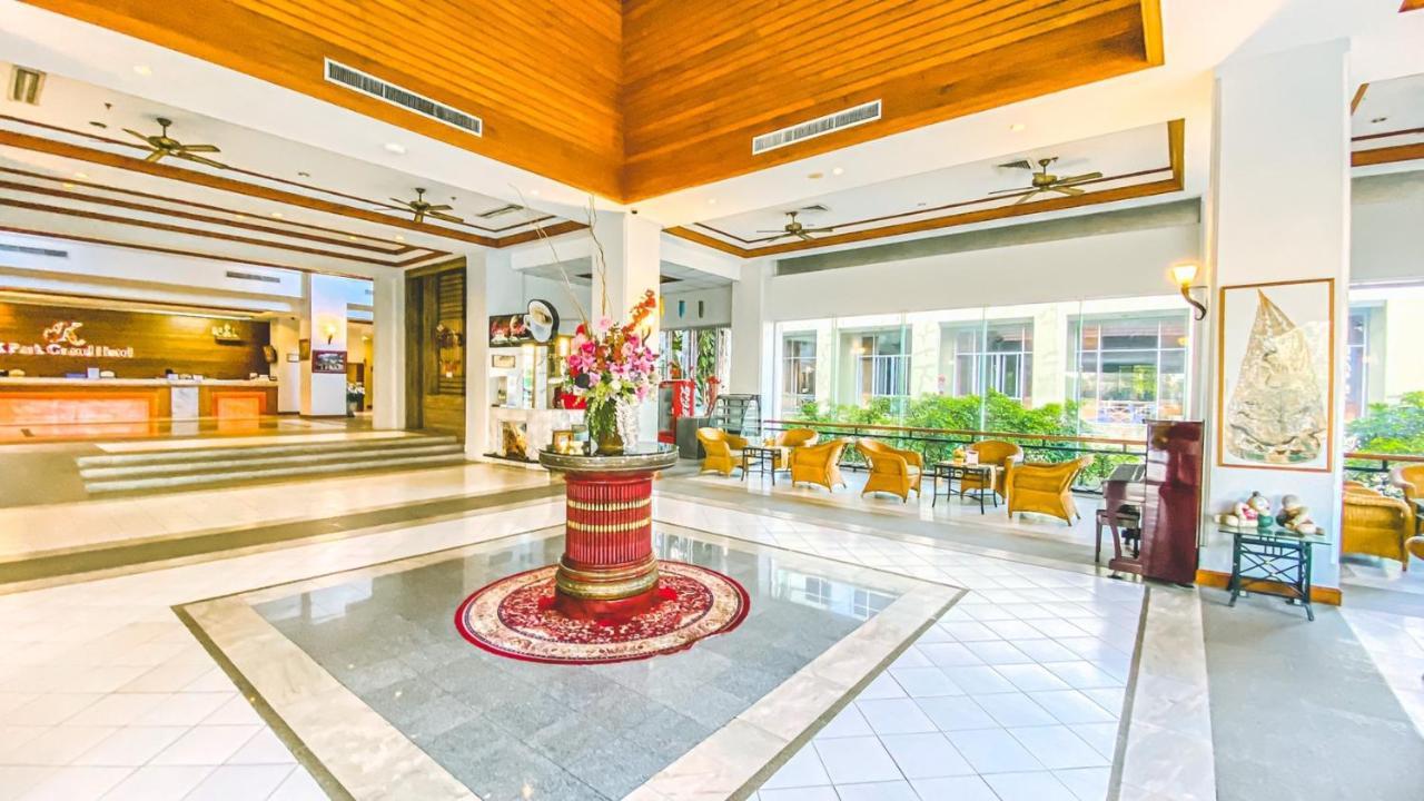 K Park Grand Hotel Surat Thani Exterior foto