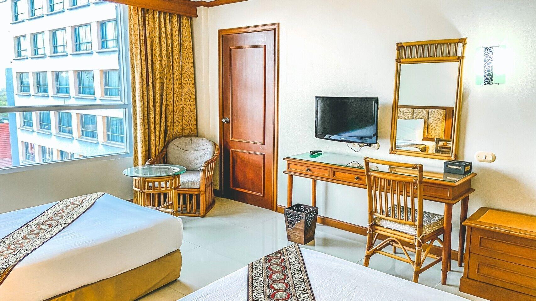 K Park Grand Hotel Surat Thani Exterior foto