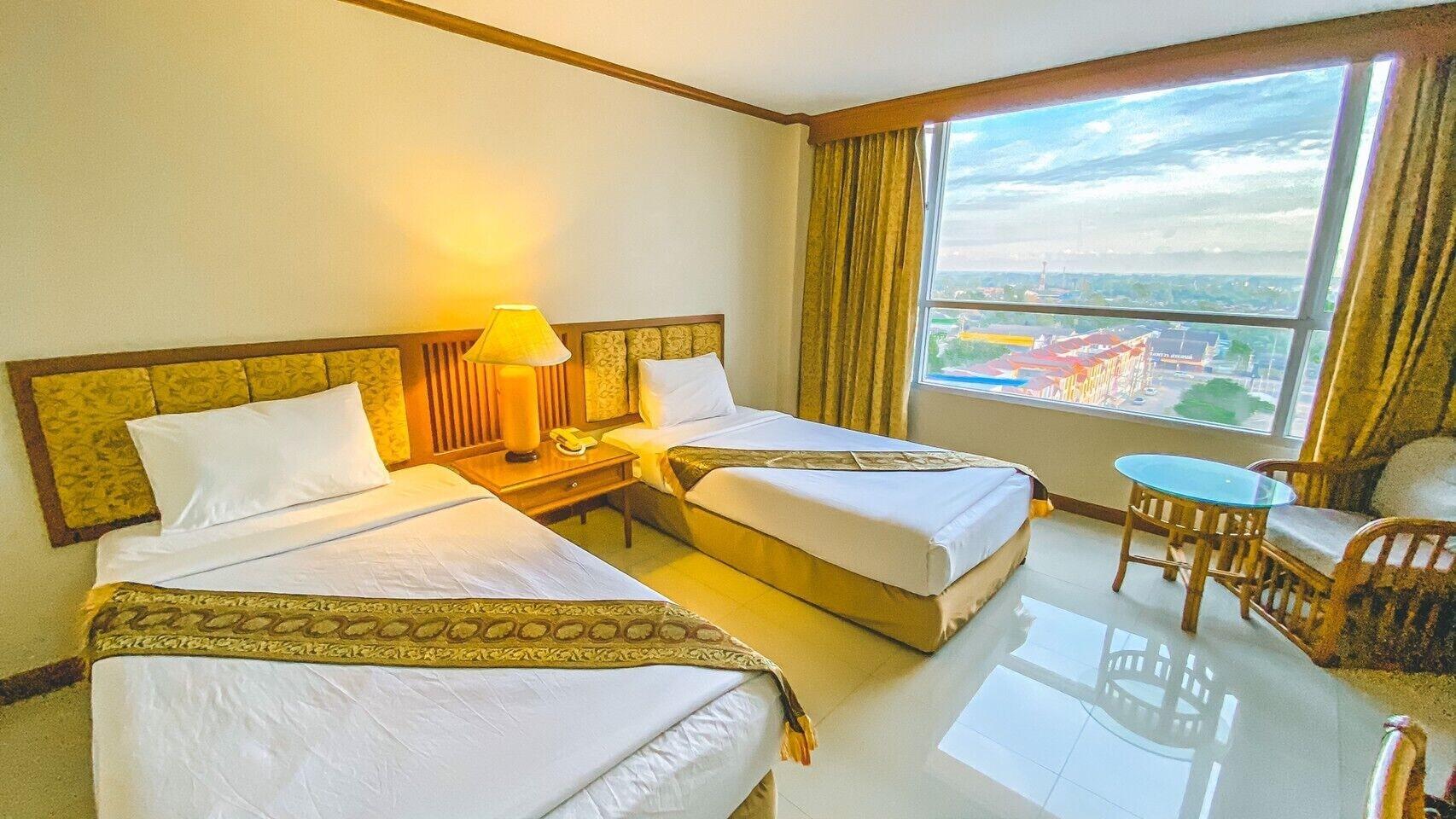 K Park Grand Hotel Surat Thani Exterior foto