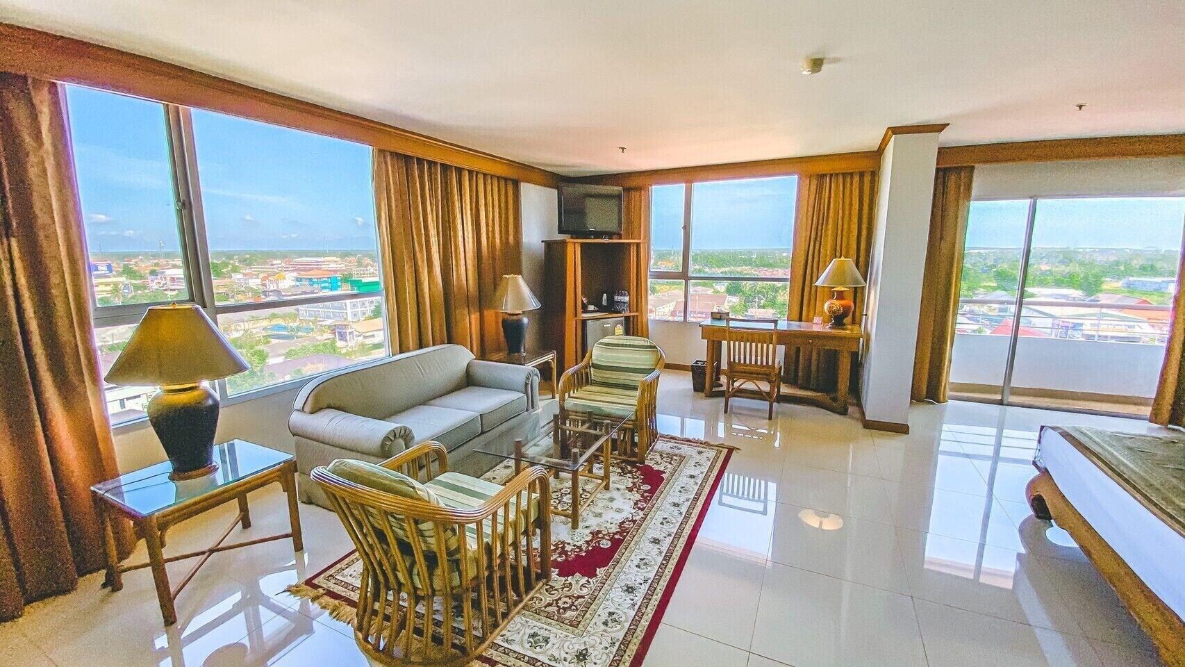 K Park Grand Hotel Surat Thani Exterior foto